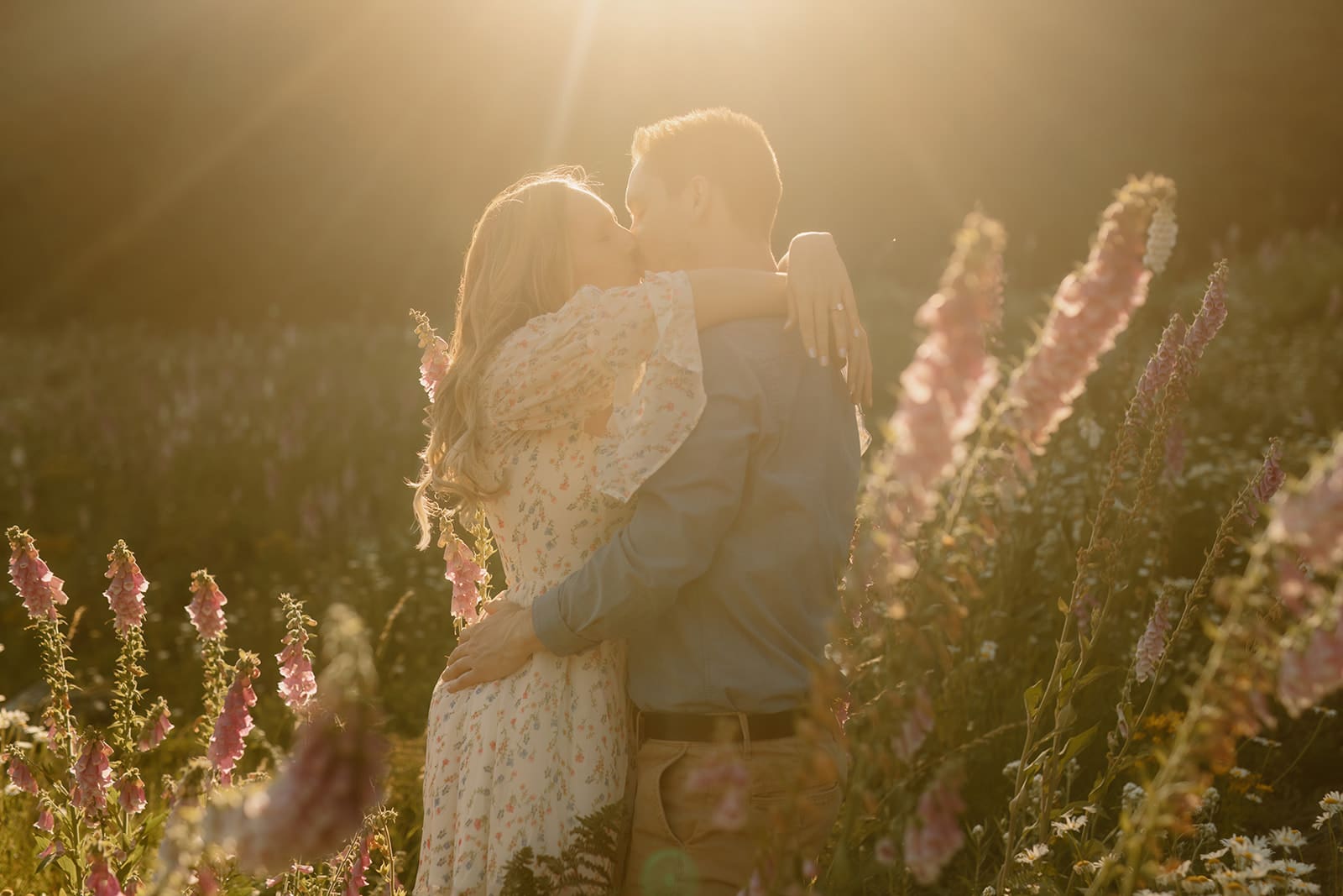 Alpine wild flower mt. Hood engagement session