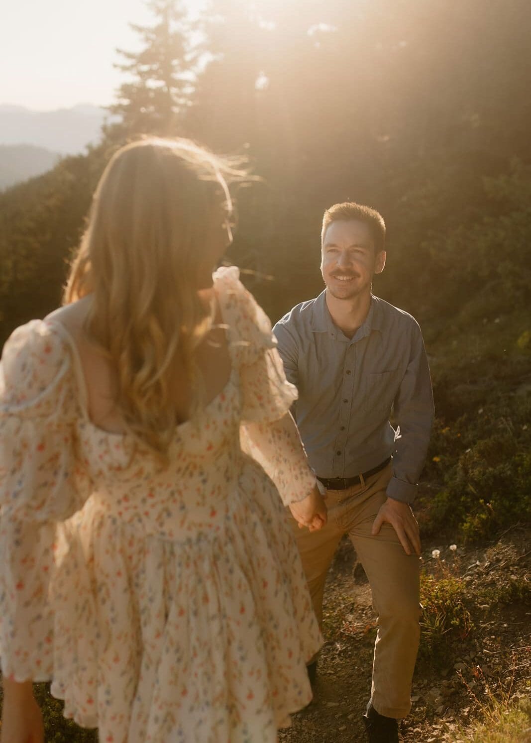 Alpine wild flower mt. Hood engagement session