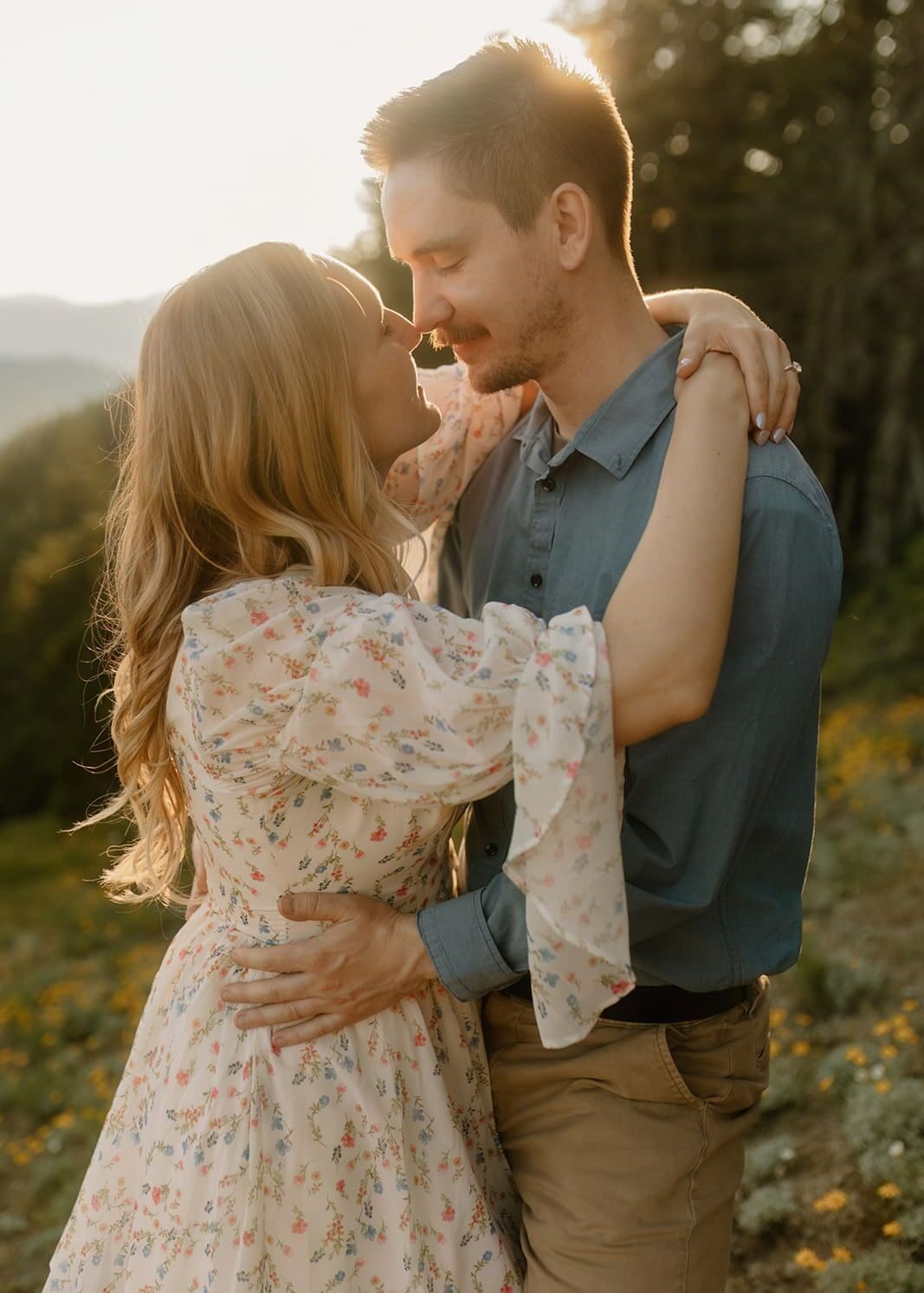 Alpine wild flower mt. Hood engagement session